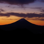 秋の澄んだ空気に景色が一段と美しいこの頃です。