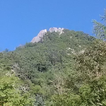 久し振りの快晴の朝です。気温は１０度。鳳凰小屋からの地蔵岳。