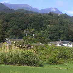 里から見た今の鳳凰三山。