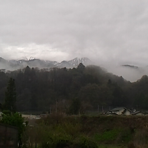 鳳凰小屋営業のお知らせ。