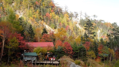 いまの小屋の情景