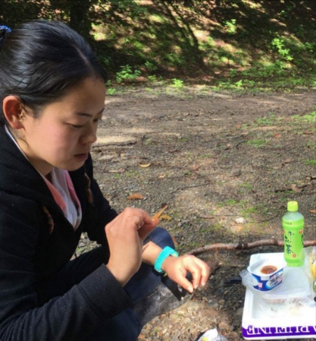 歩荷の休憩に、はちみつとヨーグルト byゆい