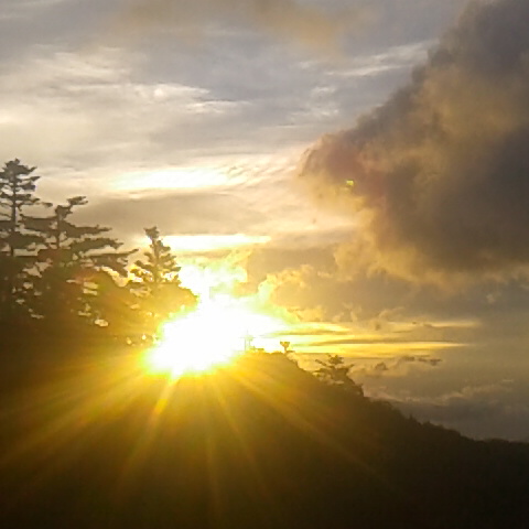 今朝の鳳凰小屋からの朝焼け