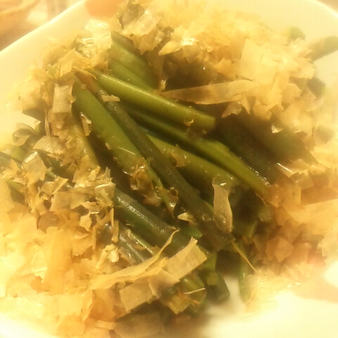 山菜、ワラビ。